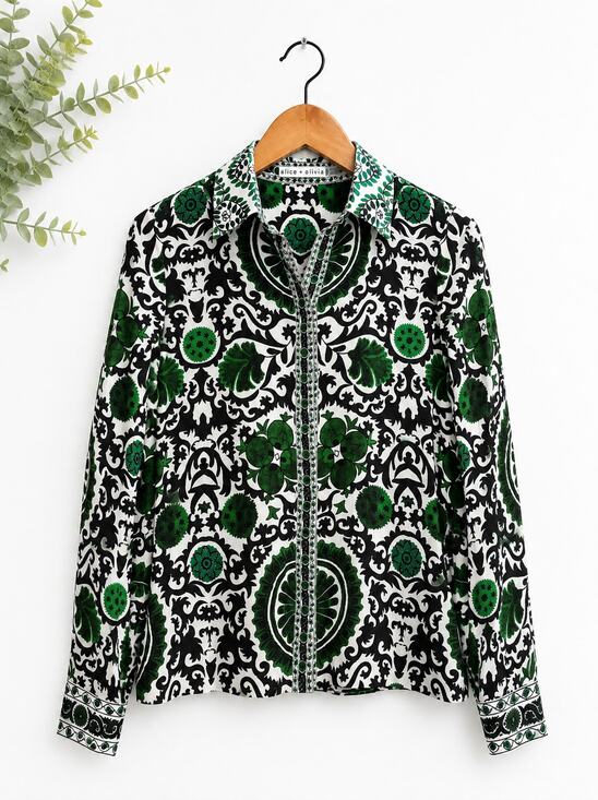 Alice + Olivia Tops - Alice + Olivia Maximalist Black White Print Button Front Blouse Women's Size S
